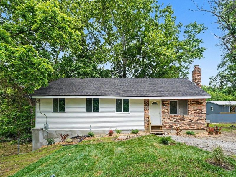 8547 Davis Road, Maineville, OH 45039 Photo 1