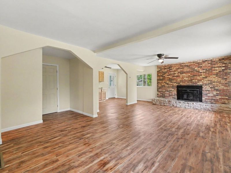 8547 Davis Road, Maineville, OH 45039 Photo 17