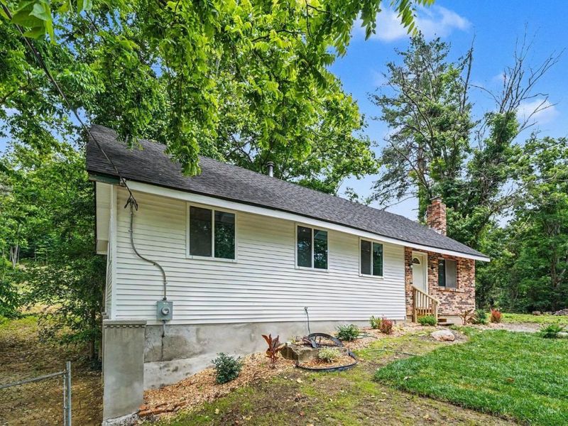 8547 Davis Road, Maineville, OH 45039 Photo 3