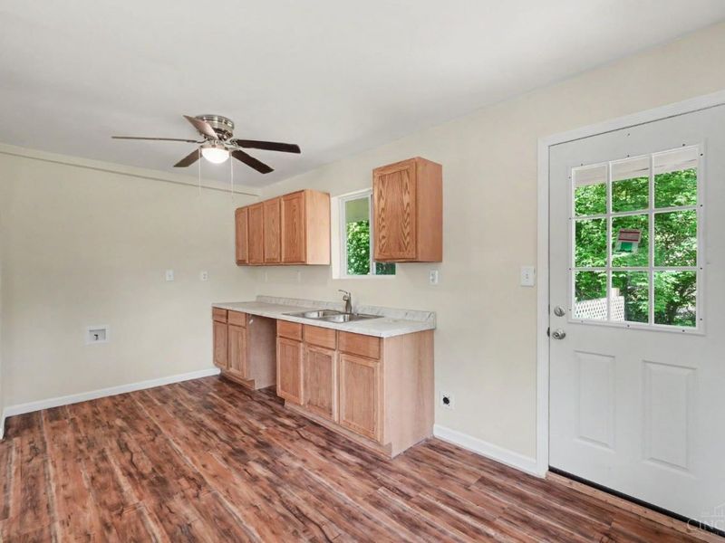 8547 Davis Road, Maineville, OH 45039 Photo 9