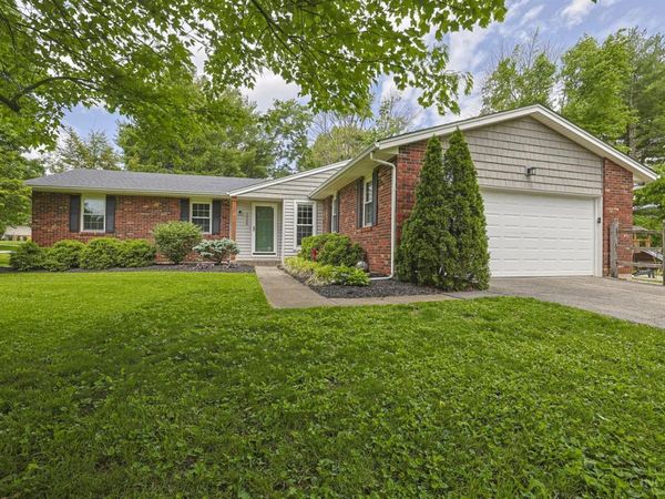 2908 Gloria Lane, Ross Twp, OH 45013