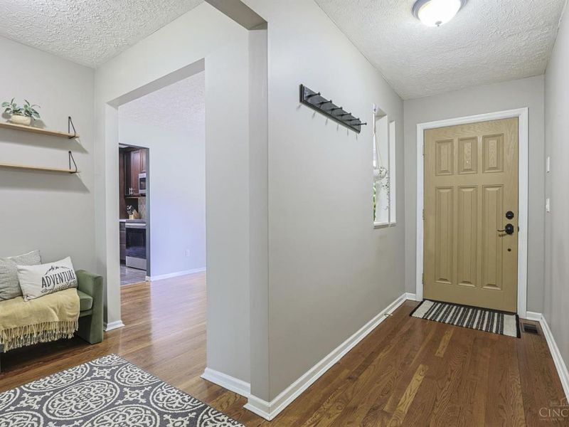 2908 Gloria Lane, Ross Twp, OH 45013 Photo 4