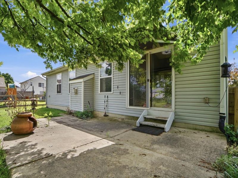 605 Quail Hollow Drive, Trenton, OH 45067 Photo 15