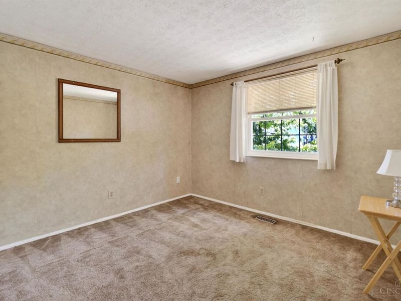 4613 Brookview Drive, Union Twp, OH 45103 Photo 23