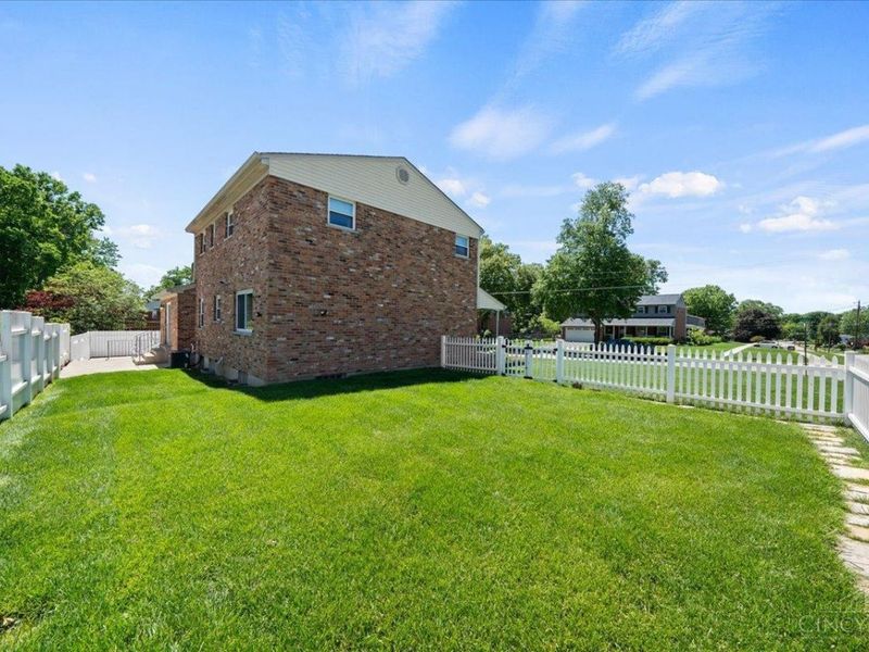 1996 Robinway Drive, Anderson Twp, OH 45230 Photo 35
