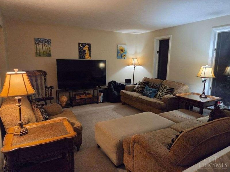 6090 Werk Road, Cincinnati, OH 45248 Photo 7