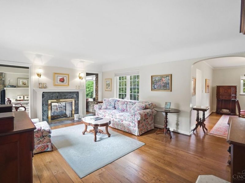 3200 Grischy Lane, Cincinnati, OH 45208 Photo 4