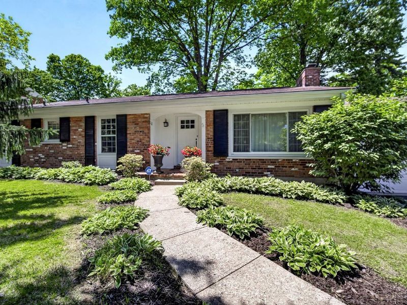9367 Sherborn Drive, Springfield Twp., OH 45231 Photo 1