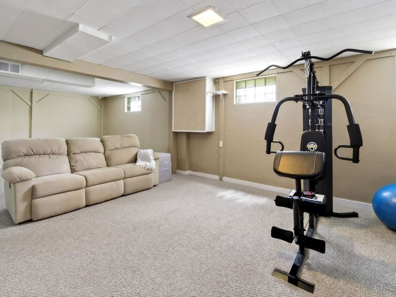 9367 Sherborn Drive, Springfield Twp., OH 45231 Photo 28