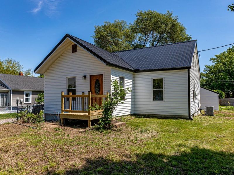 18 Baltimore Avenue, Trenton, OH 45067 Photo 2