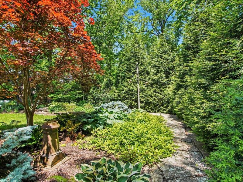 14 Hetherington Court, Glendale, OH 45246 Photo 40
