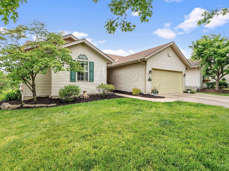 4450 Pond Meadows Court, Mason, OH 45040 Photo 2