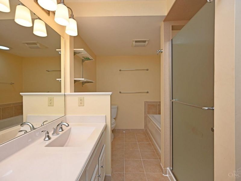 9524 Heather Court, Blue Ash, OH 45242 Photo 37
