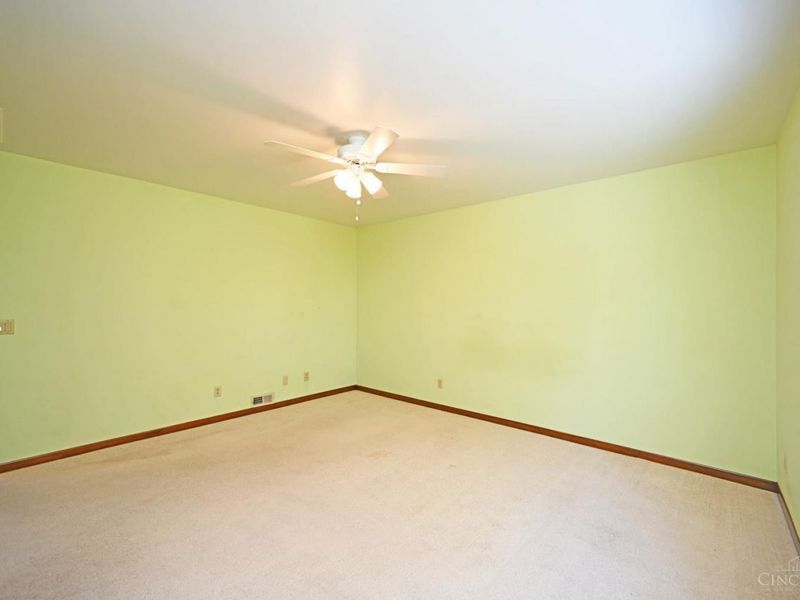 9524 Heather Court, Blue Ash, OH 45242 Photo 48