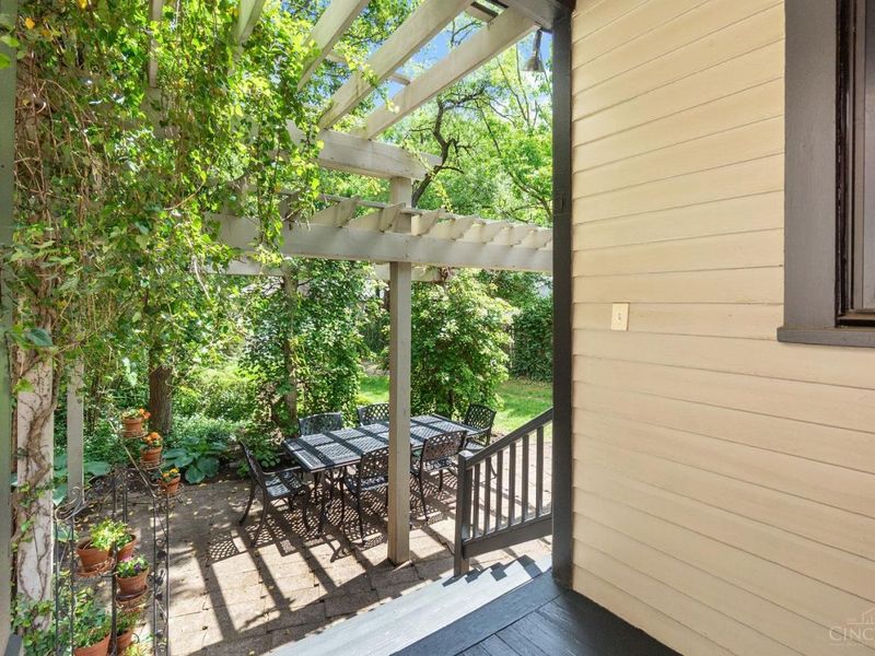 3630 Edwards Road, Cincinnati, OH 45208 Photo 38