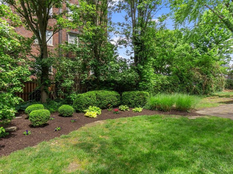 3630 Edwards Road, Cincinnati, OH 45208 Photo 41
