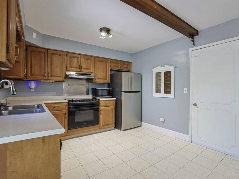 595 Libbejo Drive, Delhi Twp, OH 45233 Photo 14
