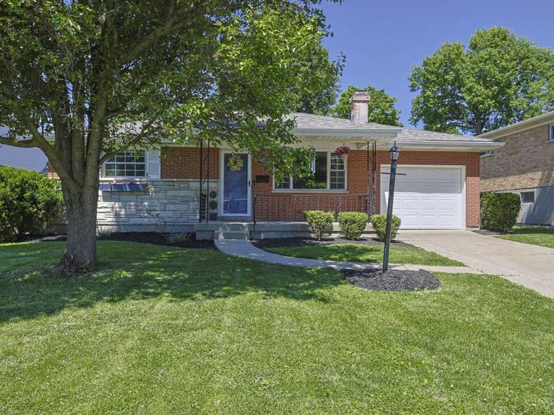 595 Libbejo Drive, Delhi Twp, OH 45233 Photo 2
