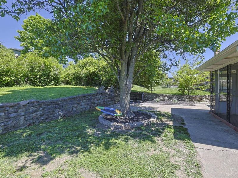 595 Libbejo Drive, Delhi Twp, OH 45233 Photo 43