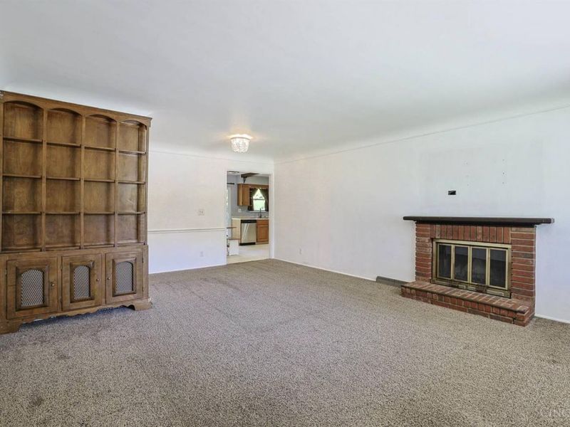 595 Libbejo Drive, Delhi Twp, OH 45233 Photo 9