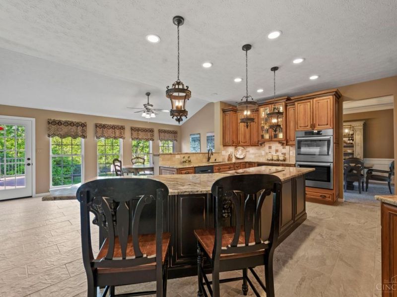 7387 Burton Drive, Liberty Township, OH 45044 Photo 4