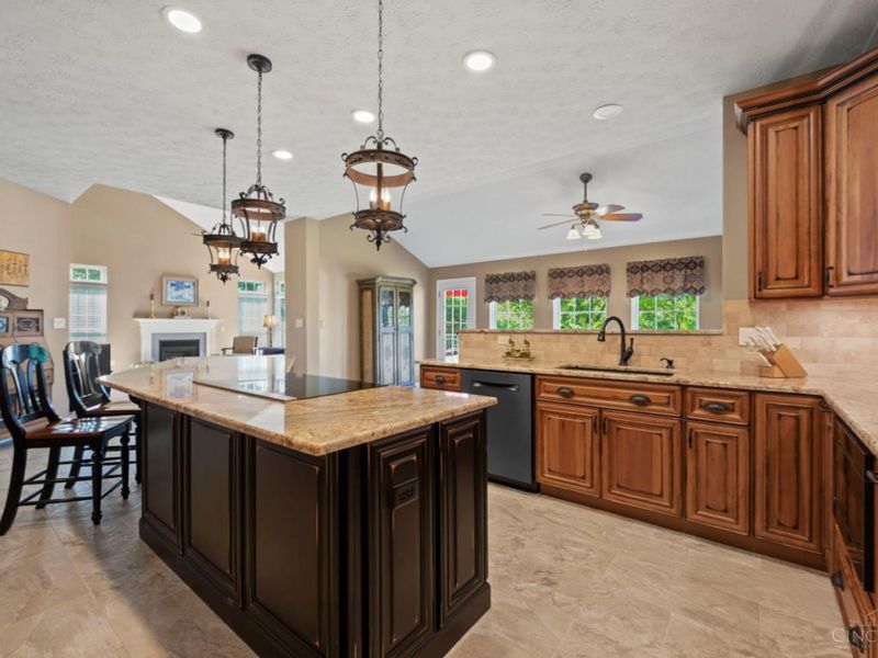 7387 Burton Drive, Liberty Township, OH 45044 Photo 6