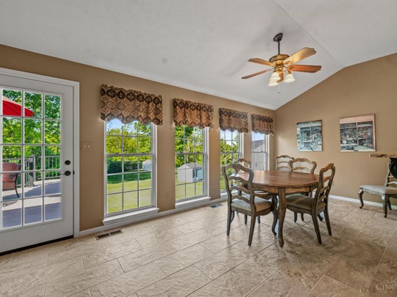 7387 Burton Drive, Liberty Township, OH 45044 Photo 7
