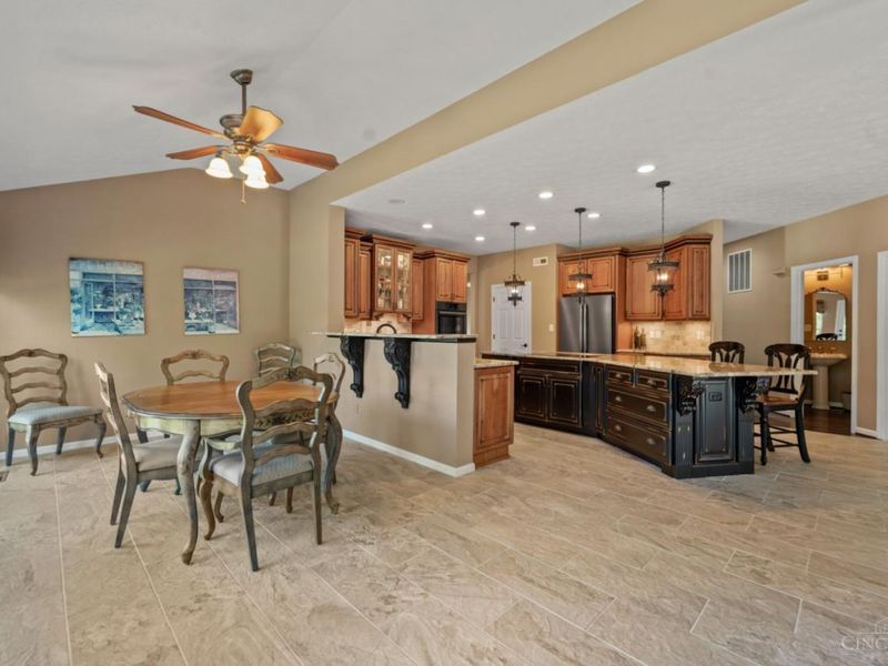 7387 Burton Drive, Liberty Township, OH 45044 Photo 8