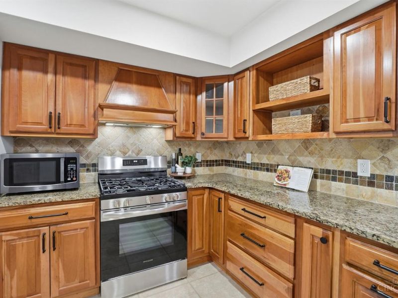 3730 Pleasant Street, Mariemont, OH 45227 Photo 15