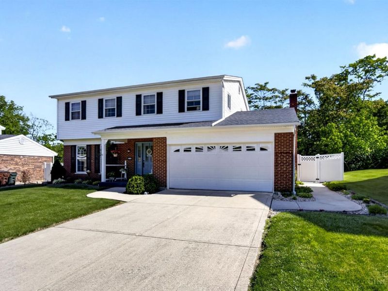 2784 Mahoning Court, Miami Twp, OH 45233 Photo 4