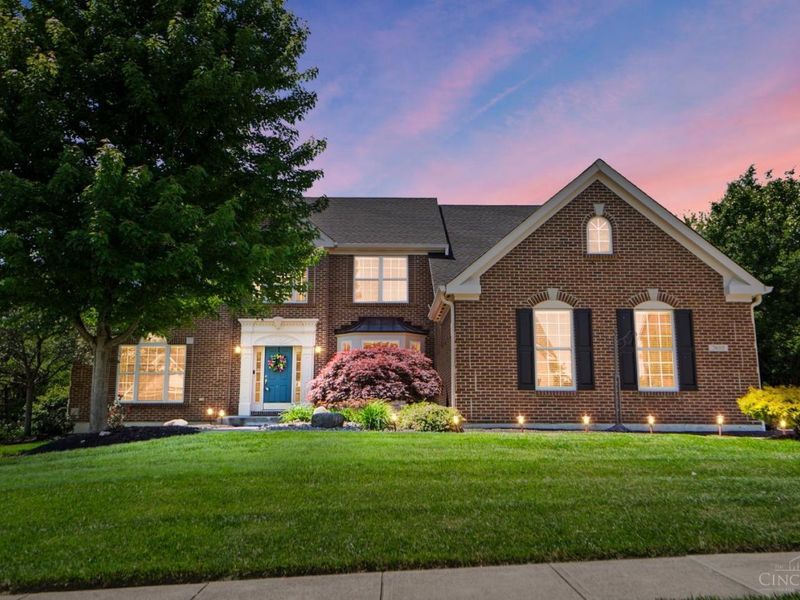 7605 Fox Chase Drive, West Chester, OH 45069 Photo 2