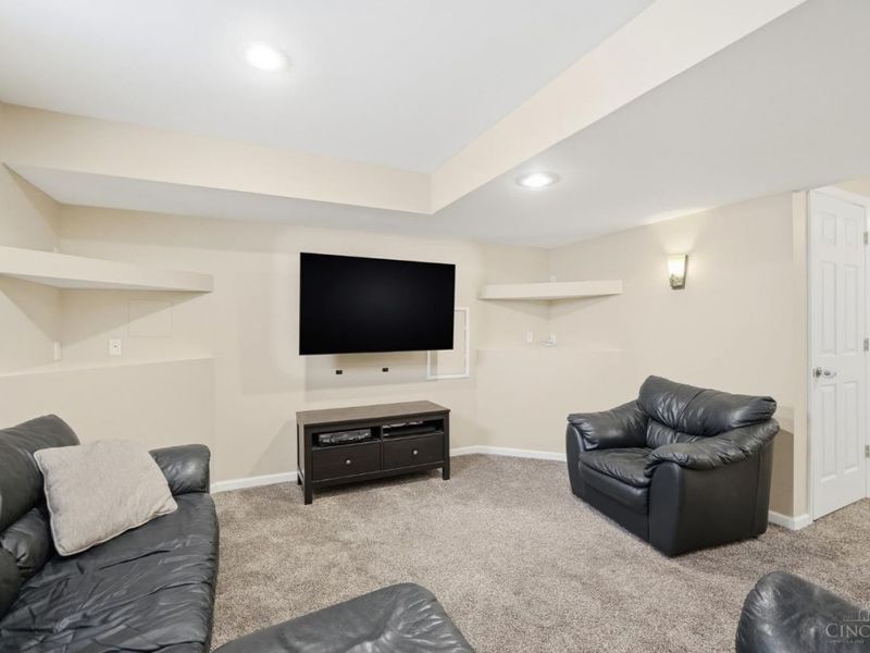 8230 South Port Drive, West Chester, OH 45069 Photo 69