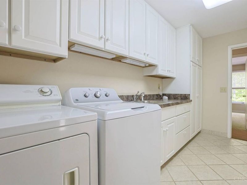 26 Trailbridge Drive, Blue Ash, OH 45241 Photo 58