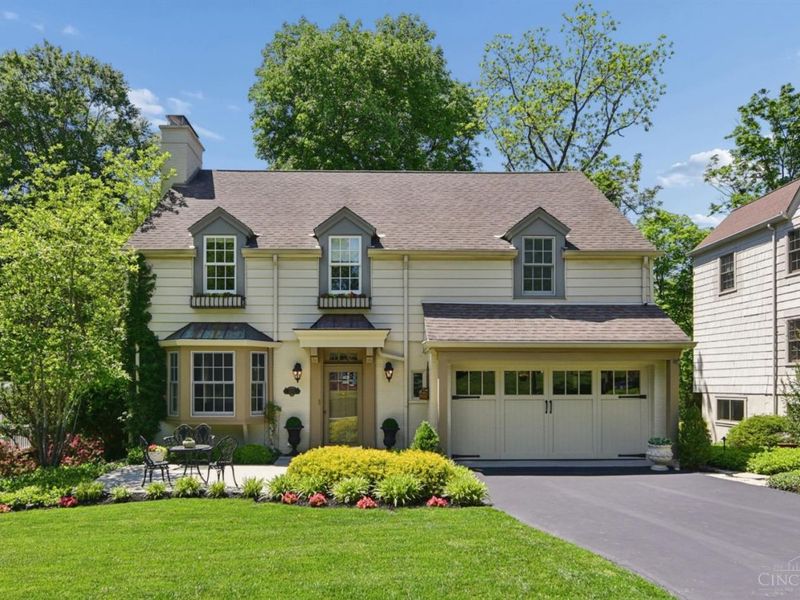 1211 Herschel Woods Lane, Cincinnati, OH 45208 Photo 1
