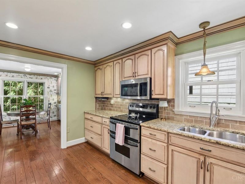 1211 Herschel Woods Lane, Cincinnati, OH 45208 Photo 11