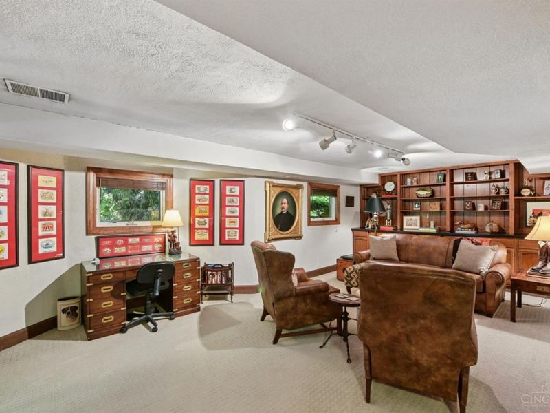 1211 Herschel Woods Lane, Cincinnati, OH 45208 Photo 31