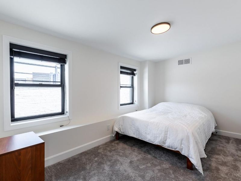 918 York Street, Cincinnati, OH 45214 Photo 62