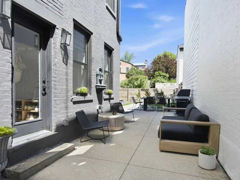 918 York Street, Cincinnati, OH 45214 Photo 66