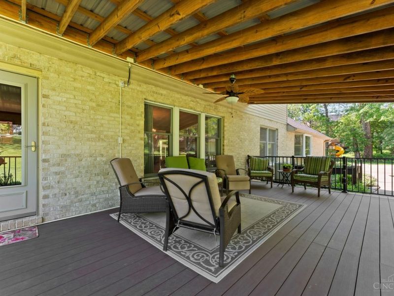 121 Random Drive, Hamilton, OH 45013 Photo 16