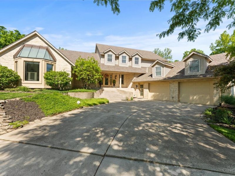 121 Random Drive, Hamilton, OH 45013 Photo 2