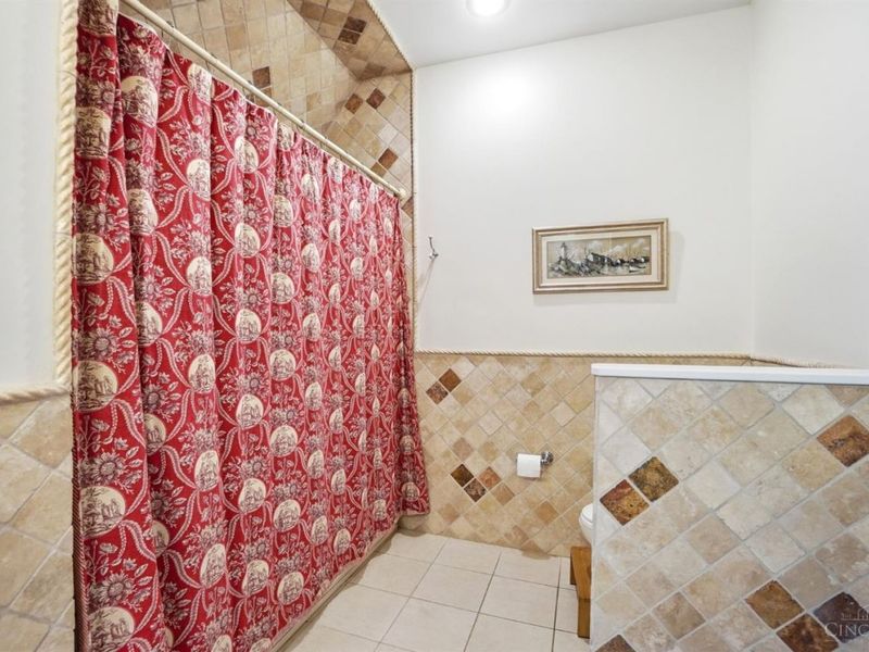 2611 Handasyde Avenue, Cincinnati, OH 45208 Photo 52