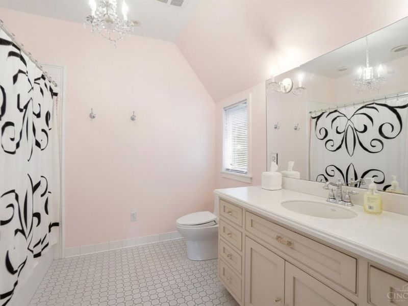 2611 Handasyde Avenue, Cincinnati, OH 45208 Photo 65