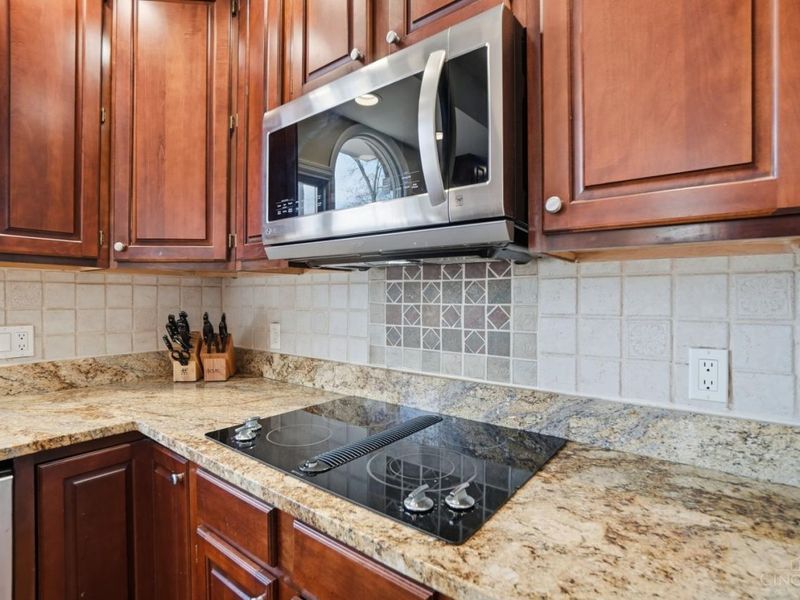 873 Miami Ridge Drive, Loveland, OH 45140 Photo 18