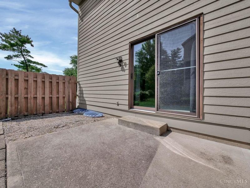 5015 Columbia Circle, Unit 15-60, West Chester, OH 45011 Photo 2