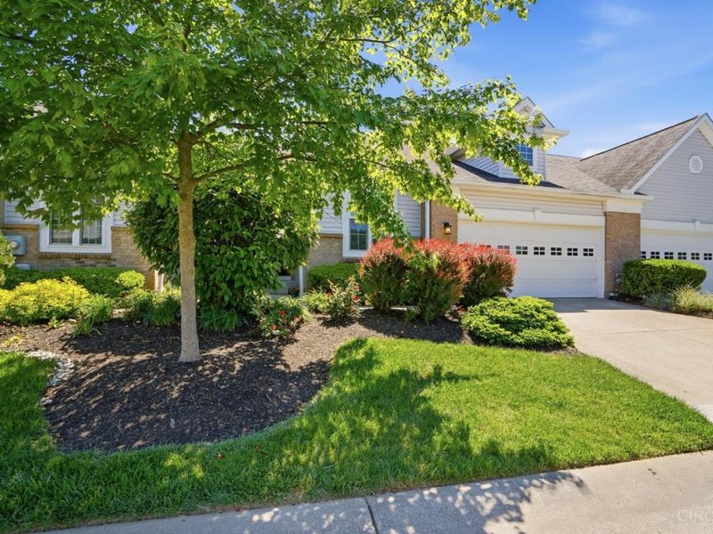 6460 Pinehurst Lane, Mason, OH 45040 Photo 2