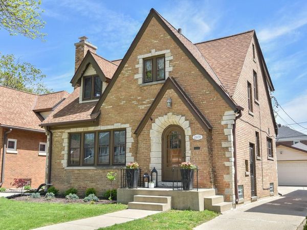 2608 71st STREET, Wauwatosa, WI 53213