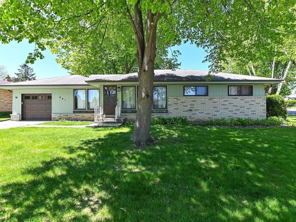 541 109th STREET, Wauwatosa, WI 53226