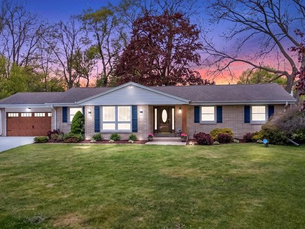 14675 Santa Rosa DRIVE, Brookfield, WI 53005