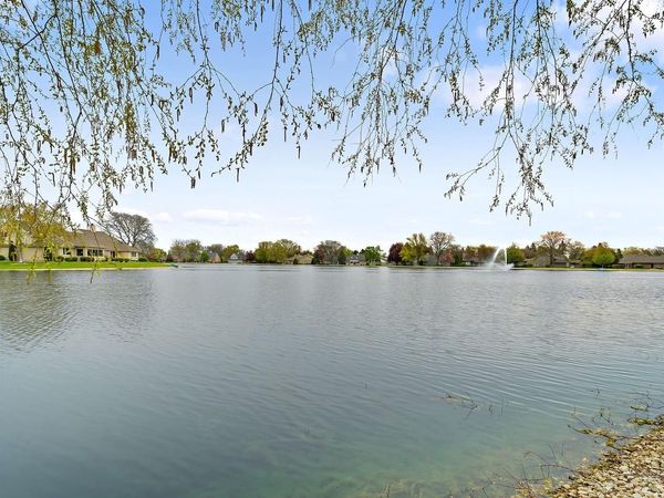 2314 Dickinson COURT, Mequon, WI 53092