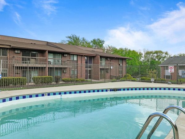 1270 Wisconsin STREET, Unit 211, Lake Geneva, WI 53147